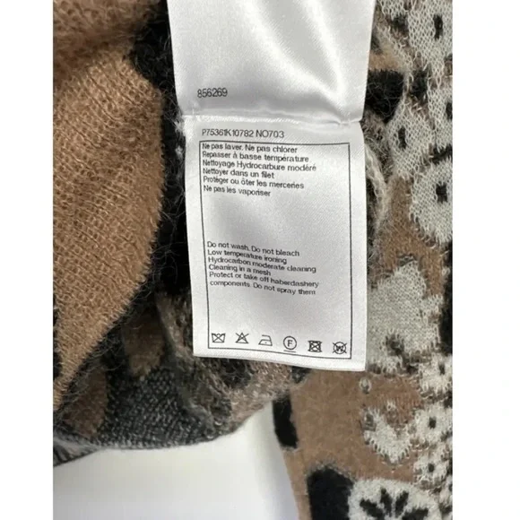 NWT CHANEL 23/A METIERS D'ART CC LEOPARD PRINT JUMPER SIZE FR 38 (UK 10) - Picture 13 of 15